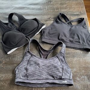 Black and Gray Sports Bras Set